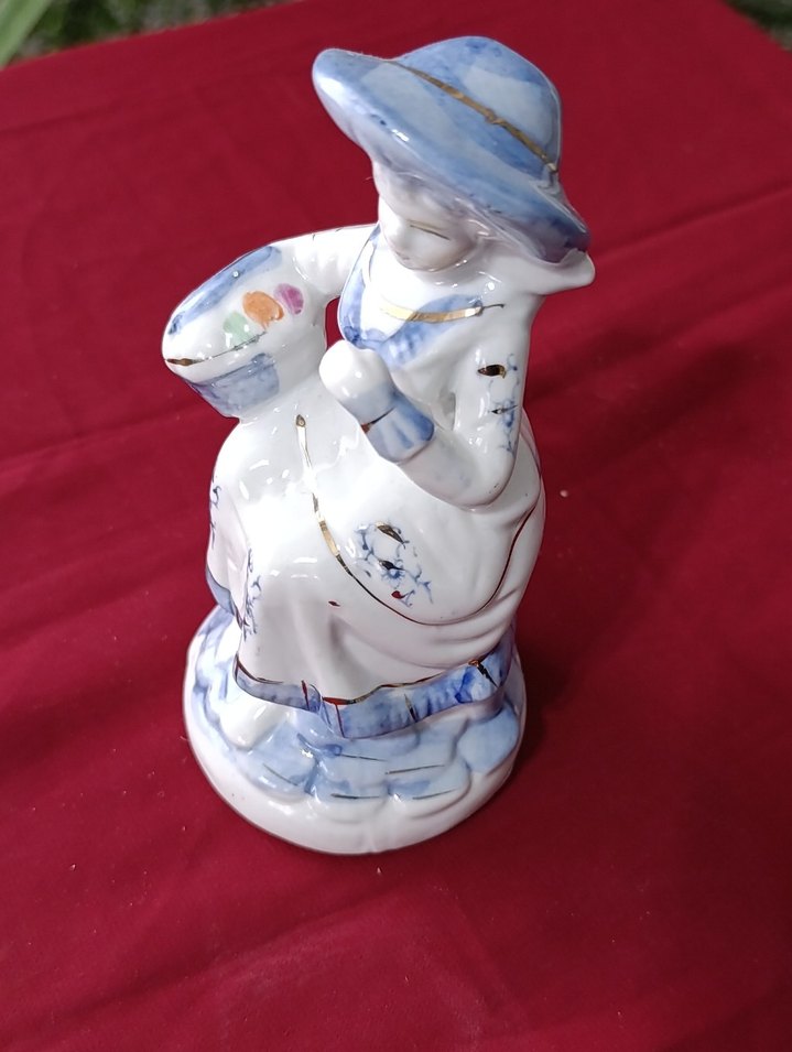 vintege Hollanda Mavi şapkalı beyaz porselen figür - Görsel 4