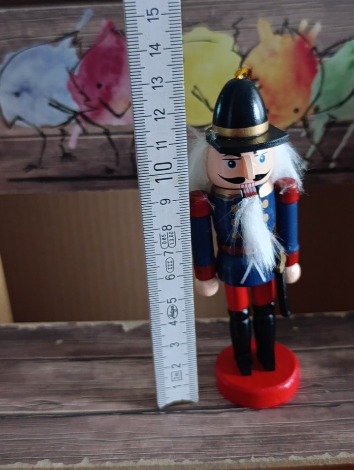 Ahşap Kurşun Asker Figür fındık kıran adet fiyatıdır - Görsel 2