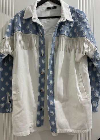 Düğmeli Mavi Beyaz Denim Ceket