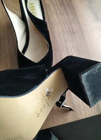 Kalın topuklu arkası açık stiletto 