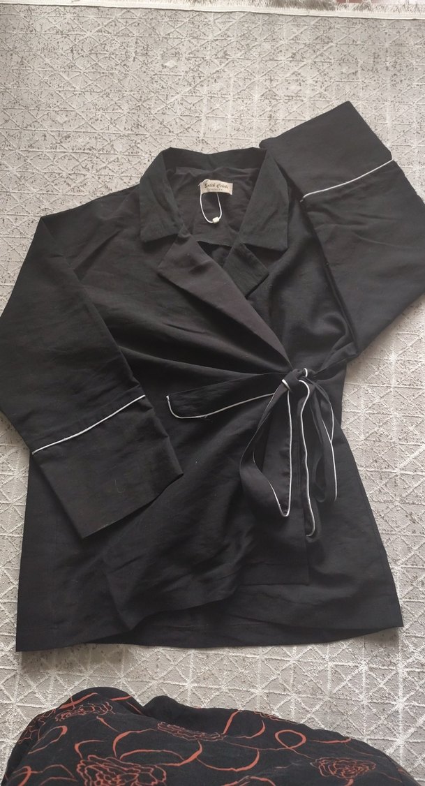 Uzun Kollu Siyah takım - Görsel 2