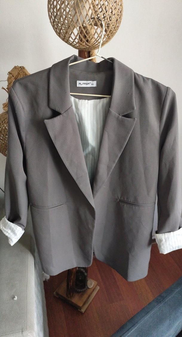 Düğmeli Gri Kadın Blazer Ceket - Görsel 2