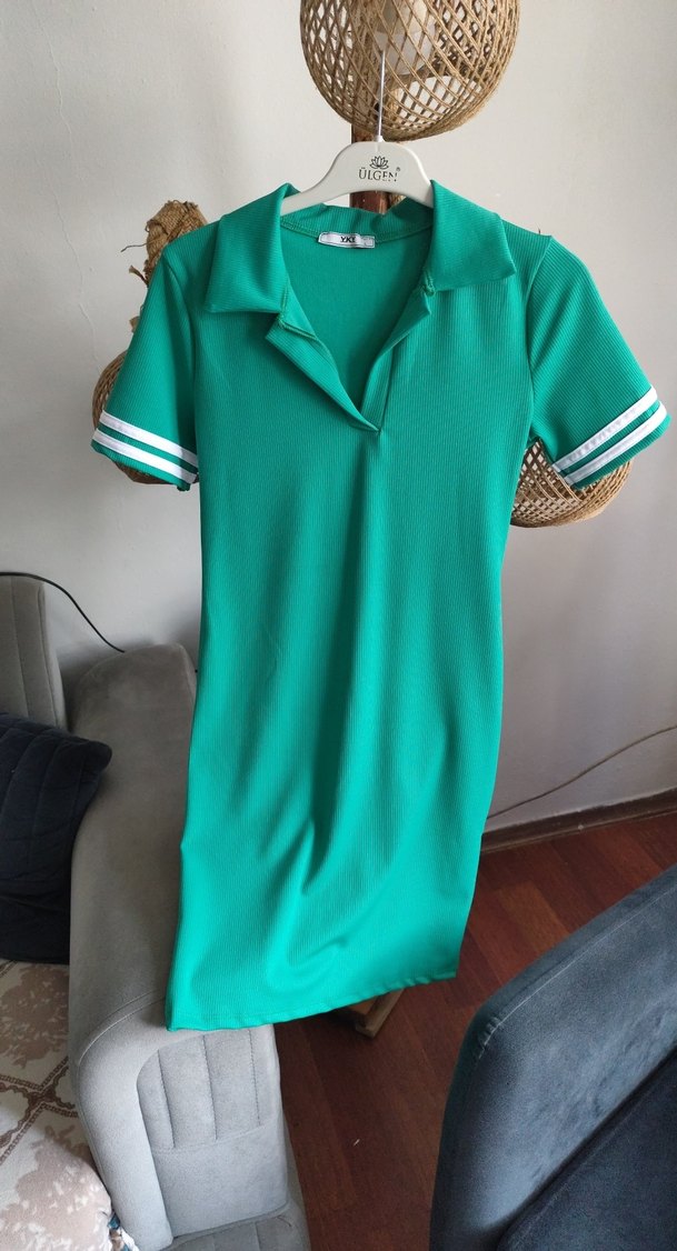 Yeşil Kısa Kollu Mini  Spor Elbise - Görsel 3