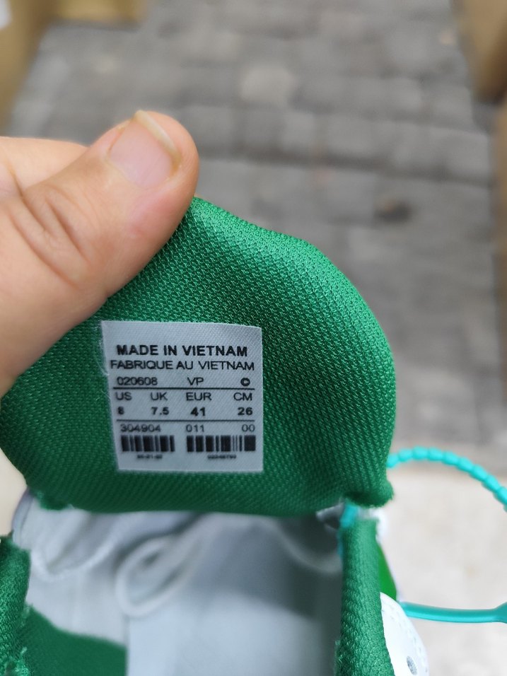 Lacoste Beyaz Bağcıklı Erkek Spor Ayakkabı her no mevcut - Görsel 4