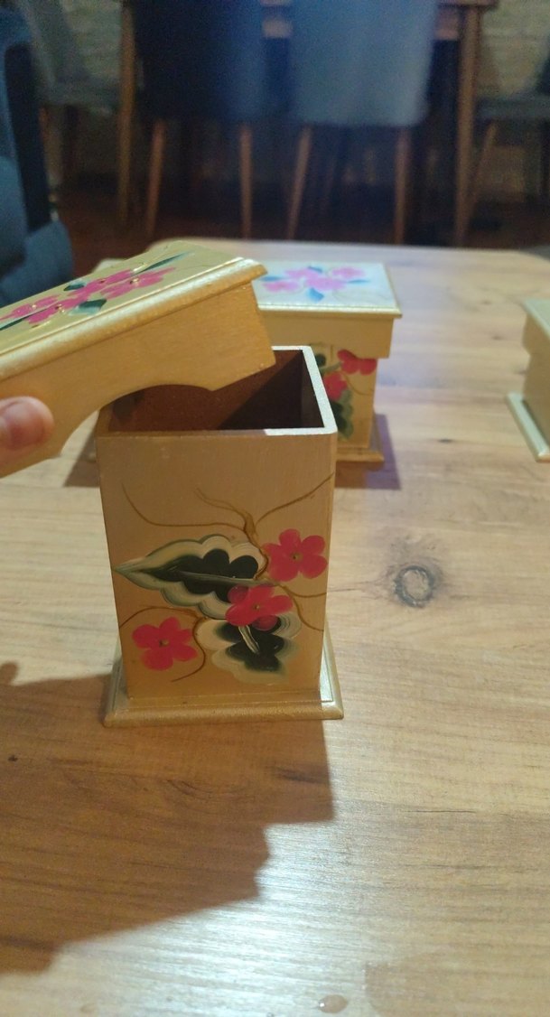 Altın Renkli ahsap Çiçek Desenli Makyaj Organizeri el boyaması - Görsel 2