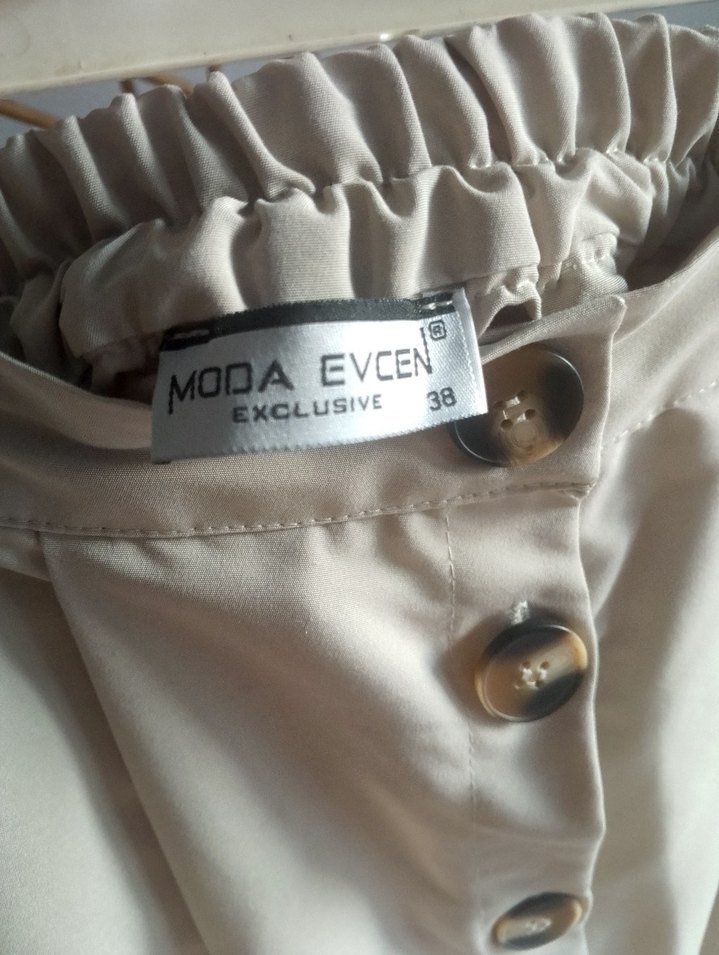 Düğmeli Bej Uzun Keten Etek - Görsel 3