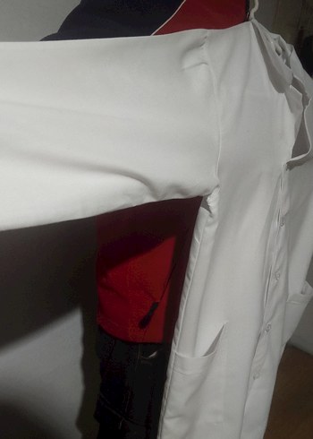 Düğmeli Beyaz Kısa Kollu Erkek Gömlek - Görsel 2