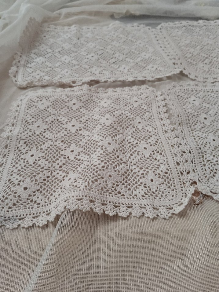 El İşi Nakışlı Vintage Beyaz Dantel Örtü - Görsel 2