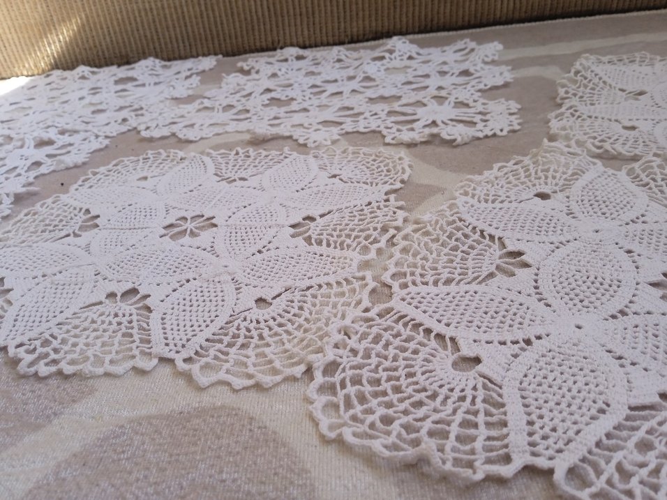 Beyaz Nakışlı El Yapımı Dantel Seti - Görsel 3