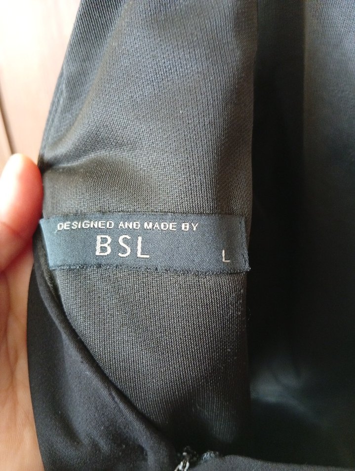 Siyah V Yaka Midi Abiye Elbise - Görsel 3