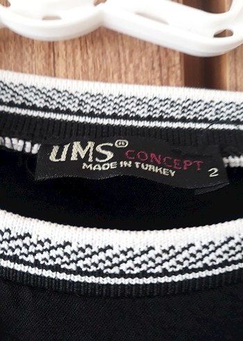 Diğer Nakış Detaylı Gri tesettür tunik