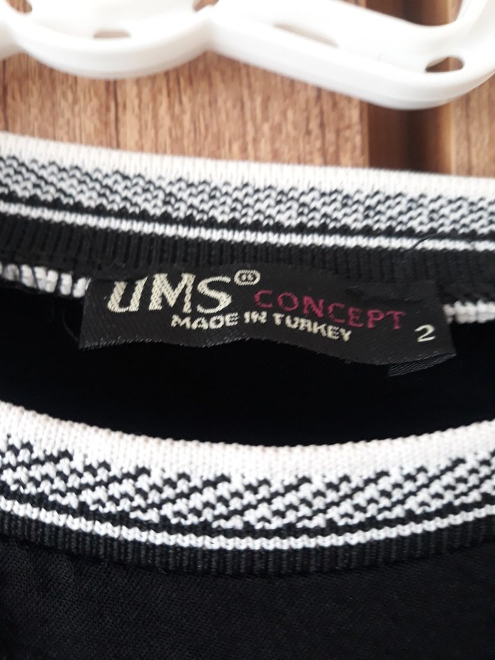 Nakış Detaylı Gri tesettür tunik - Görsel 2