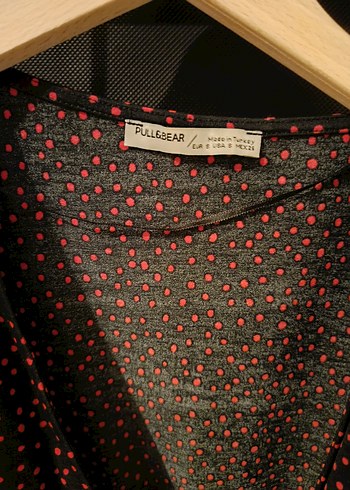 Pull and Bear Kırmızı Puantiyeli Kısa Kollu Mini Kruvoze Elbise