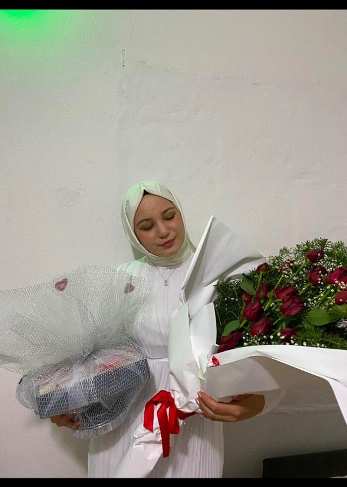 İsteme - söz - nikah elbisesi tesettür - Görsel 2