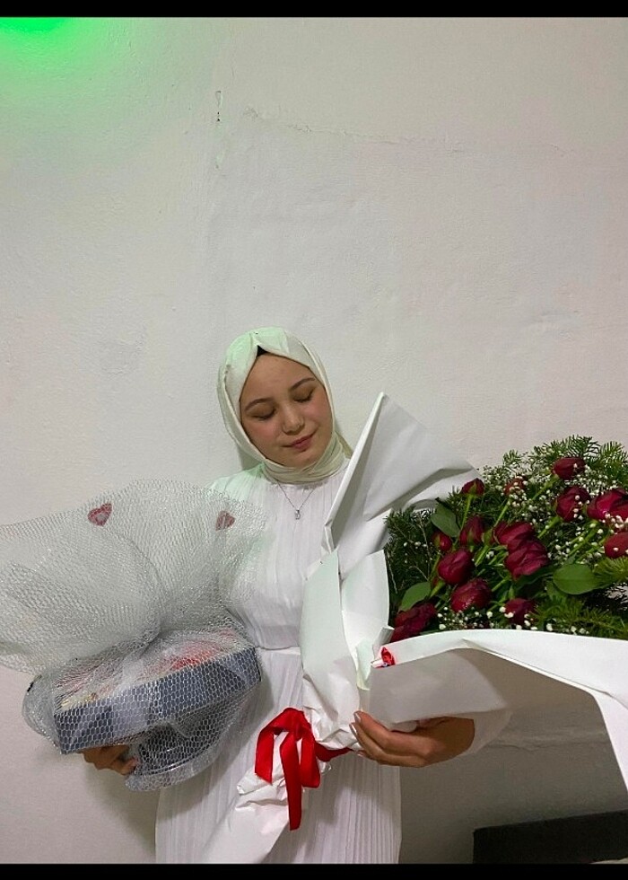 İsteme - söz - nikah elbisesi tesettür - Görsel 3