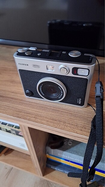 Instax mını evo