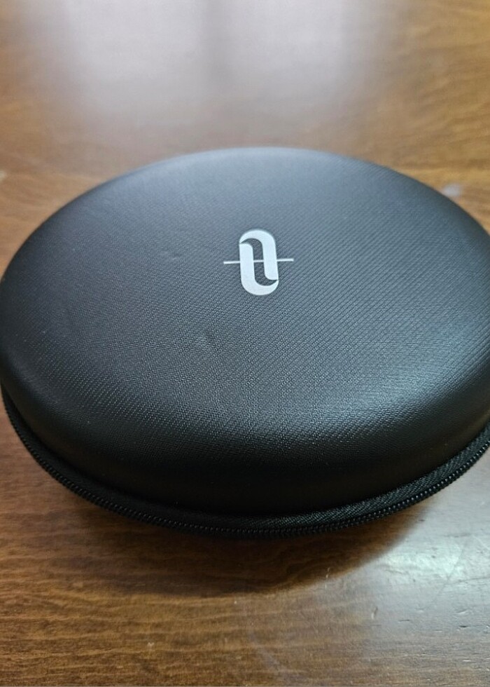 Hoparlör ve Kulaklık Saklama
Çantası - Görsel 2