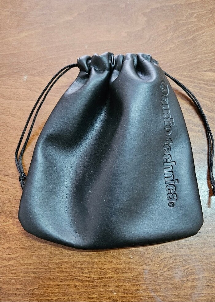 Hoparlör ve Kulaklık Saklama
Çantası - Görsel 3