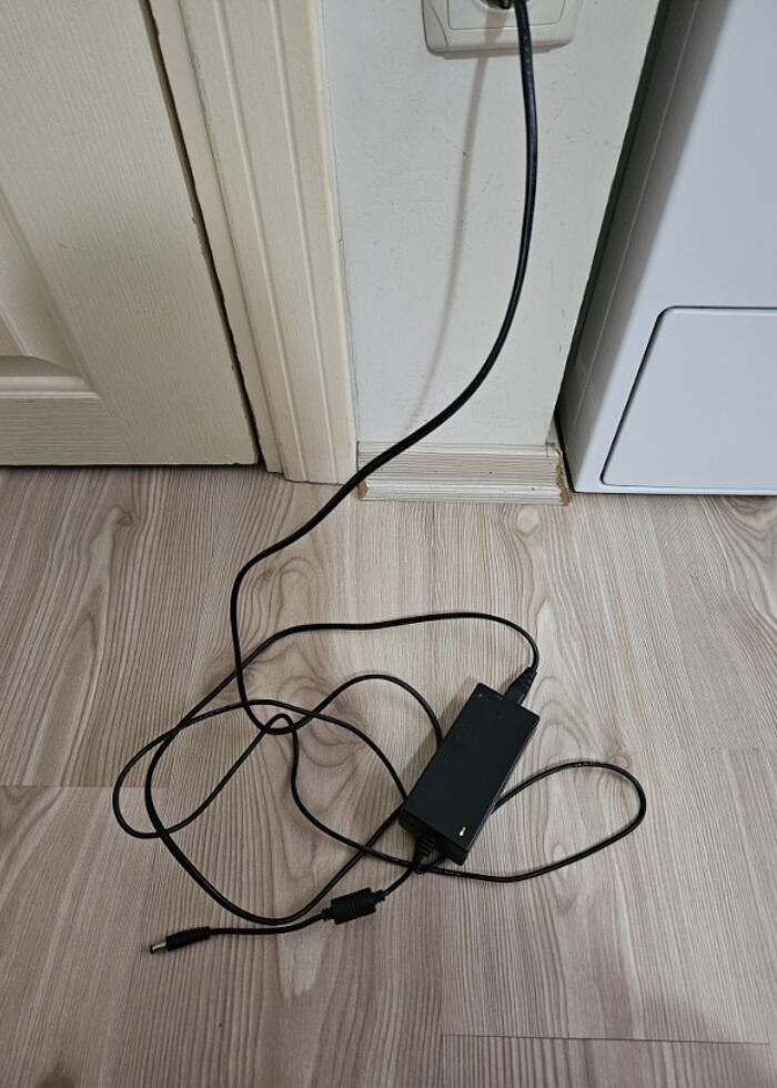 Güç Adaptörü - Görsel 2