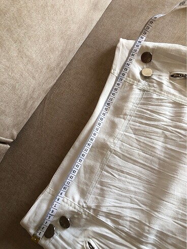 Fidan Şimşek Mavi detaylı beyaz etek - Görsel 7