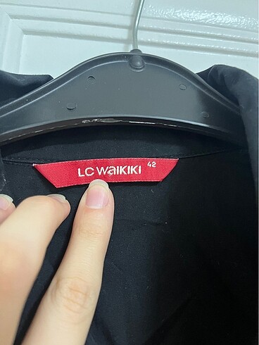 LC Waikiki Gömlek,siyah gömlek