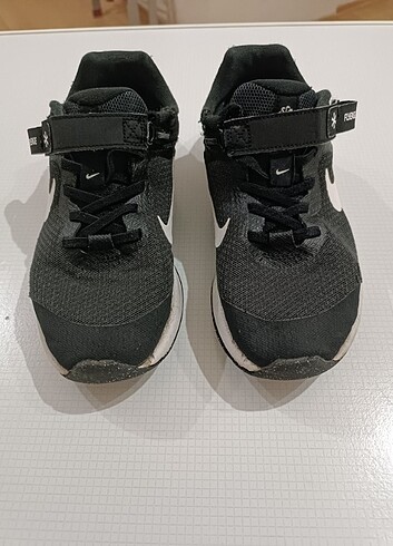 Nike Revolution 6 Flyease Genç Çocuk Ayakkabı