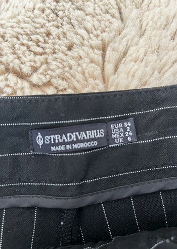 Stradivarius Lacivert Çizgili Pilili Kadın Kumaş Pantolon