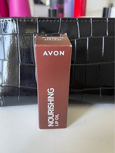 Avon dudak yağı