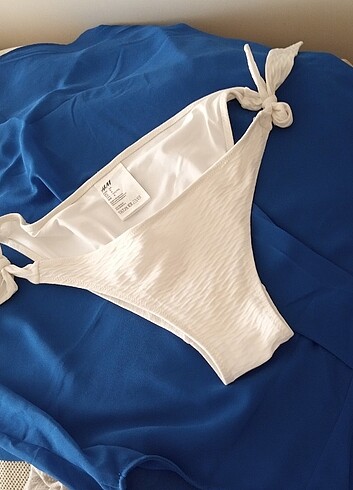 l Beden beyaz Renk Bikini mayo 