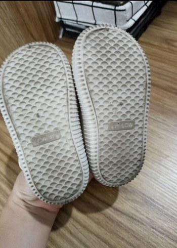 Beyaz Kız Bebek Ayakkabısı 21 numara - Görsel 4