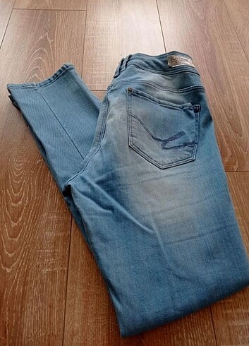 29 Beden mavi Renk Colins kadın jeans pantolon 