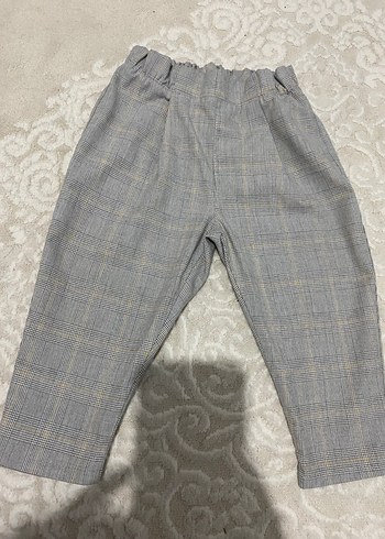 Gri Düğmeli Çocuk Yelek ve Pantolon Takımı - Görsel 2