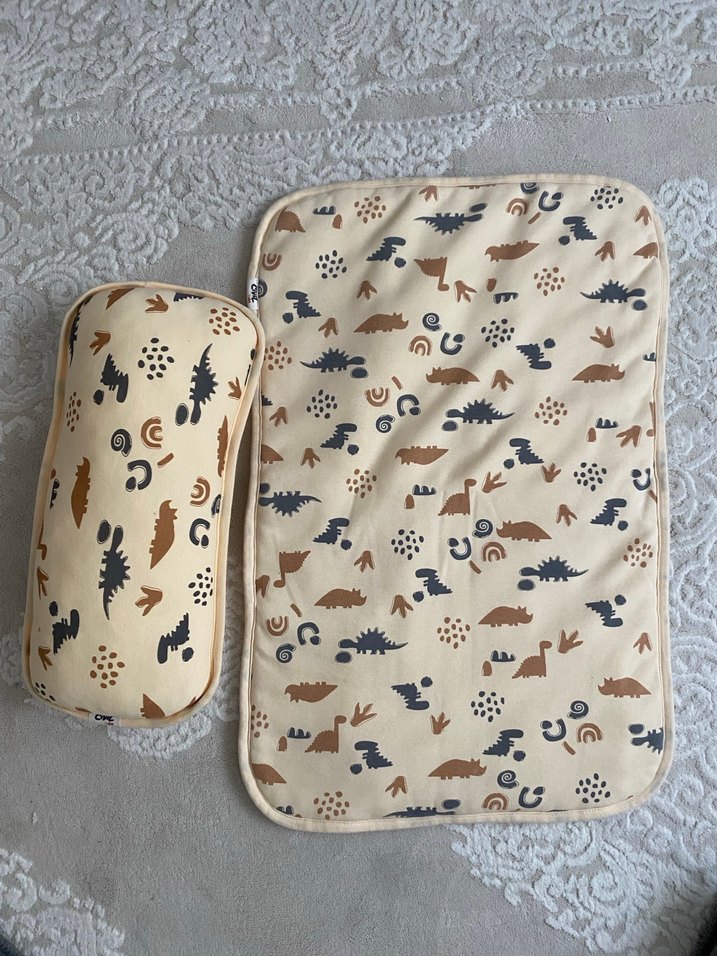 Kahverengi Dinozor Desenli Çocuk Uyku Minderi - Görsel 3