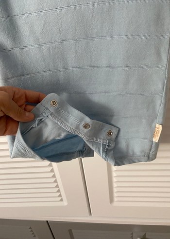 Mavi Düğmeli Bebek Tulum - Görsel 3