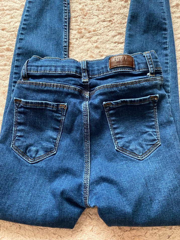 Kadın Mavi Sıkı Kesim Midi Kot Pantolon - Görsel 3