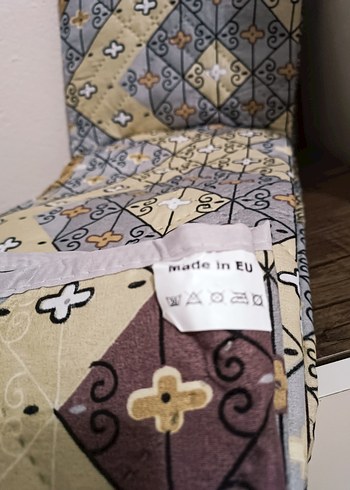 Soyut Desenli Gri Yatak Örtüsü - Görsel 2