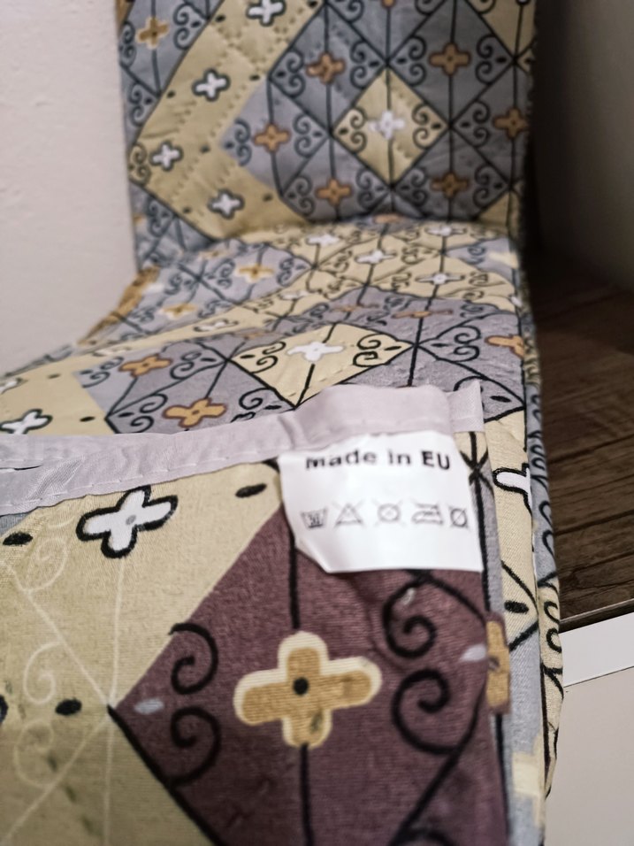 Soyut Desenli Gri Yatak Örtüsü - Görsel 2