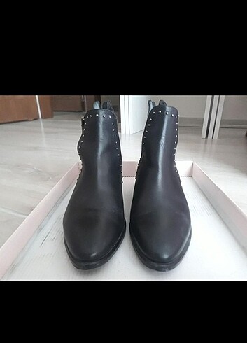 Elle kadın siyah bot - Görsel 6