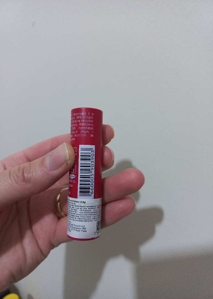 Yves rocher frambuaz dudak balsamı - Görsel 2