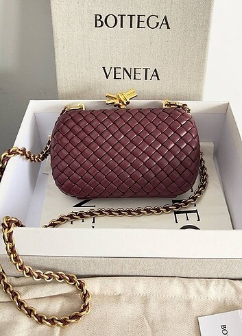 BOTTEGA VENETA 