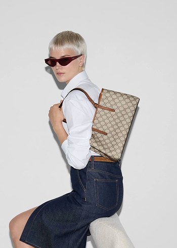 Gucci - GG EMBLEM TOTE BAG - Görsel 7