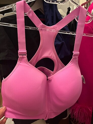 Victoria secret sporcu sütyeni xxl etiketli