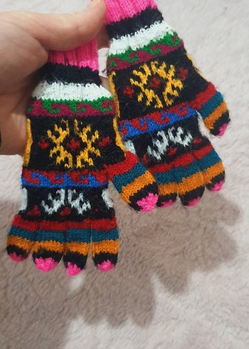 Renkli Desenli Örgü süs eldiven - Görsel 3