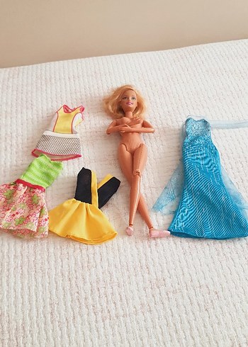 barbie bebek