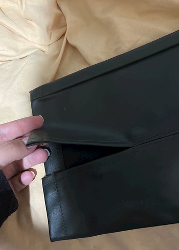 Haki yeşili dar deri pantolon - Görsel 3