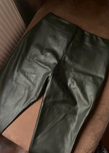 Haki yeşili dar deri pantolon - Görsel 6