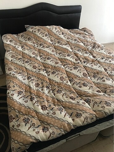 Diğer Çift kişilik baza başlık yatak