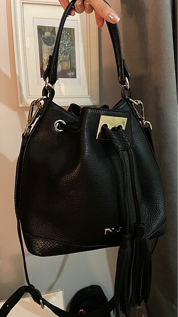Siyah Deri Çanta Bucket Bag