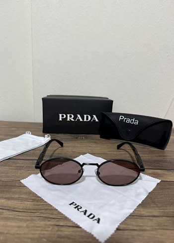 Prada Kadın Kahverengi Parlak Güneş Gözlüğü - Görsel 2