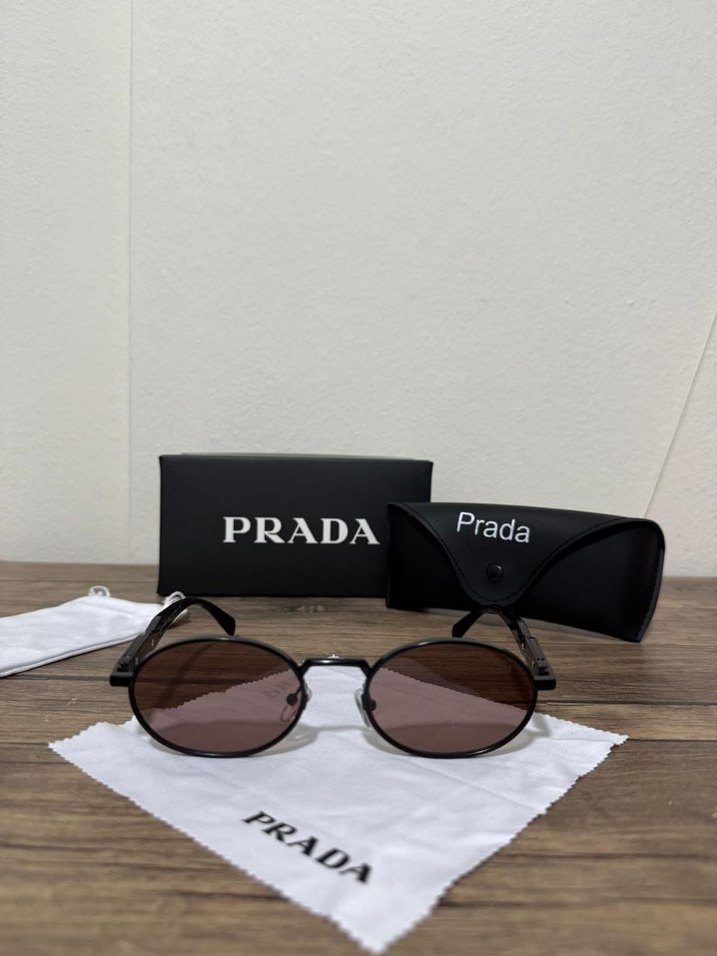 Prada Kadın Kahverengi Parlak Güneş Gözlüğü - Görsel 3